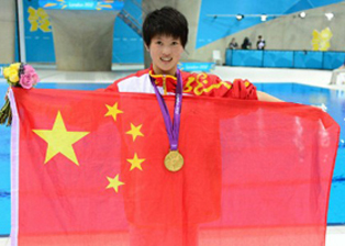 Ů��10���_������l(w��i)�� �Z�Ї��ļ��W�\��200��