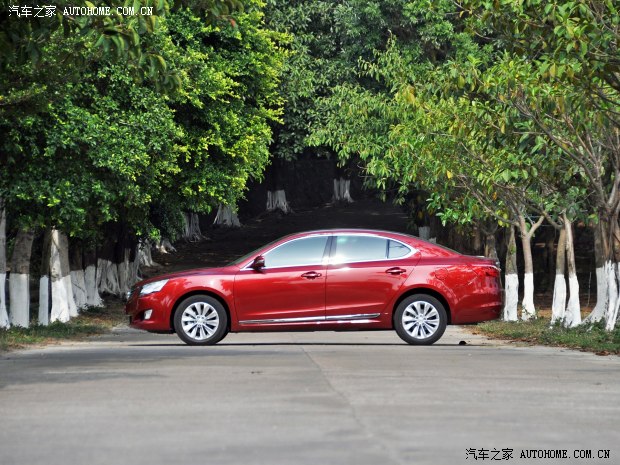 �L(zh��ng)���L(zh��ng)����܇��G2013�� 1.8T �Ԅ�(d��ng)��Ş��