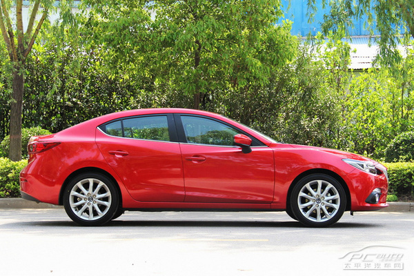 馬自達(dá)昂克賽拉