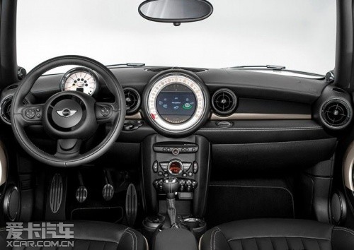 MINI����CLUBMAN�؄e��