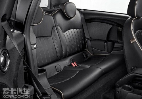 MINI����CLUBMAN�؄e��