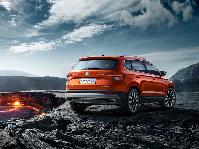 ���������  ˹���_(d��)ȫ��SUV KAROQ�V��܇չ�װl(f��)