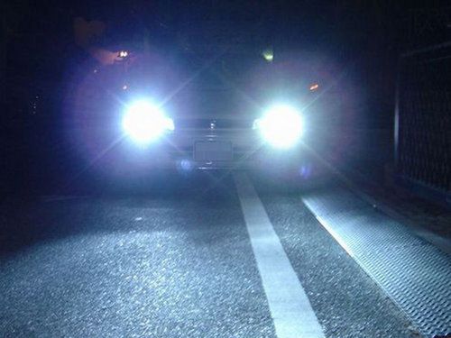 車外燈具需及時(shí)維護(hù) 霧燈位置低易損壞