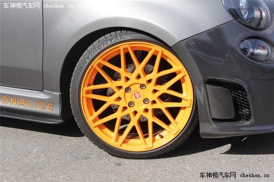 ����֮Ы SEMA�ϵķƁ���500 Abarth���b SEMA���Ɓ���500 Abarth����܇���b