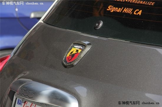 ����֮Ы SEMA�ϵķƁ���500 Abarth���b SEMA���Ɓ���500 Abarth����܇���b