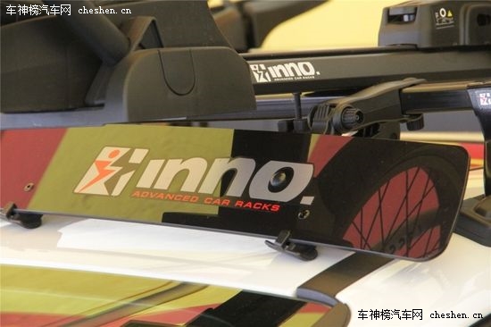 ����ɫ���鹝(ji��) SEMA�ϵĸ��ظ���˹ST���b SEMA,���ظ���˹ST,��܇���b