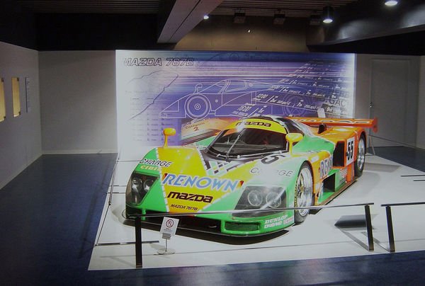 轉子引擎落幕絕唱 實拍馬自達RX-8改裝車