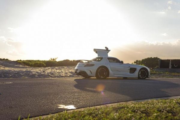 ���YSLS AMG���b