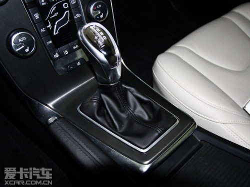 �֠���2013���֠���V40