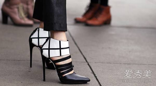 ʲô��(ch��ng)�ϴ�ʲôЬ ���(hu��)���߸�Ь�᣿