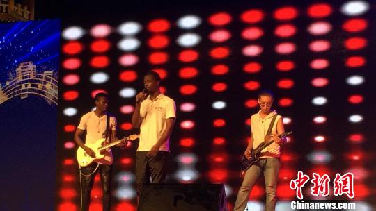 �W���W���I�������� �z