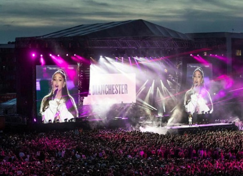 �ݳ��F(xi��n)��(ch��ng)���DƬ��Դ��·͸��