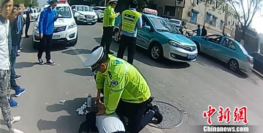 �ӱ���80���o�����^���ˡ�һ�򡱡�һ�ǡ��@�����c(di��n)ٝ