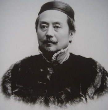 �������