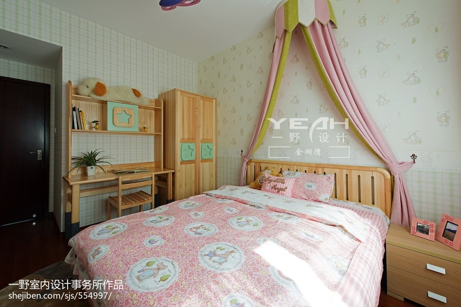 �F(xi��n)����(ji��n)�s�L(f��ng)��ͯ���b�ވDƬ