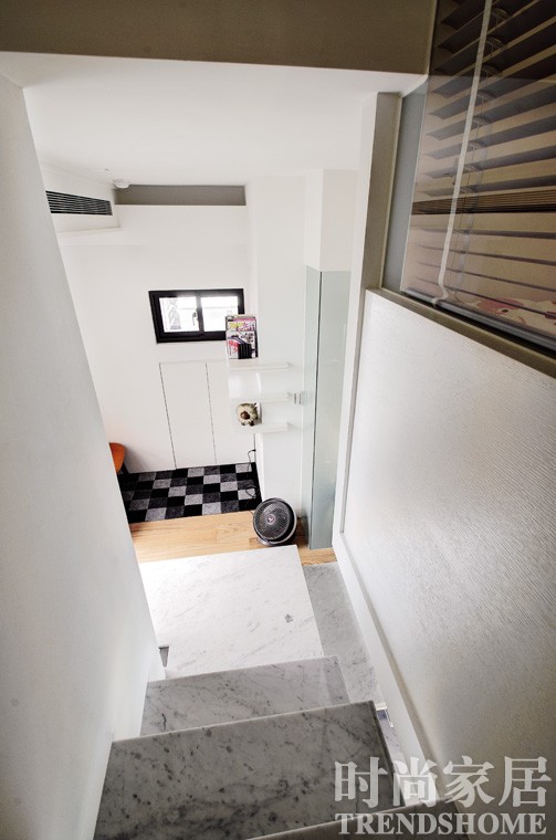 59�O ���Ը���