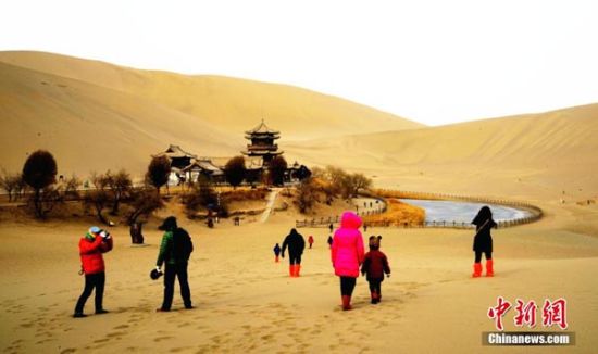 2��19���峿����ֵ�����һ�ć��H�������Ǹ��C�ػ�ӭ�������ο���