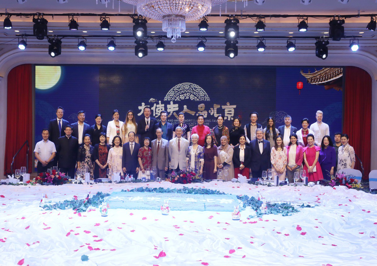 ���﹝(ji��)���Ї����y(t��ng)�Ļ��ɞ��B���������x�Ę���