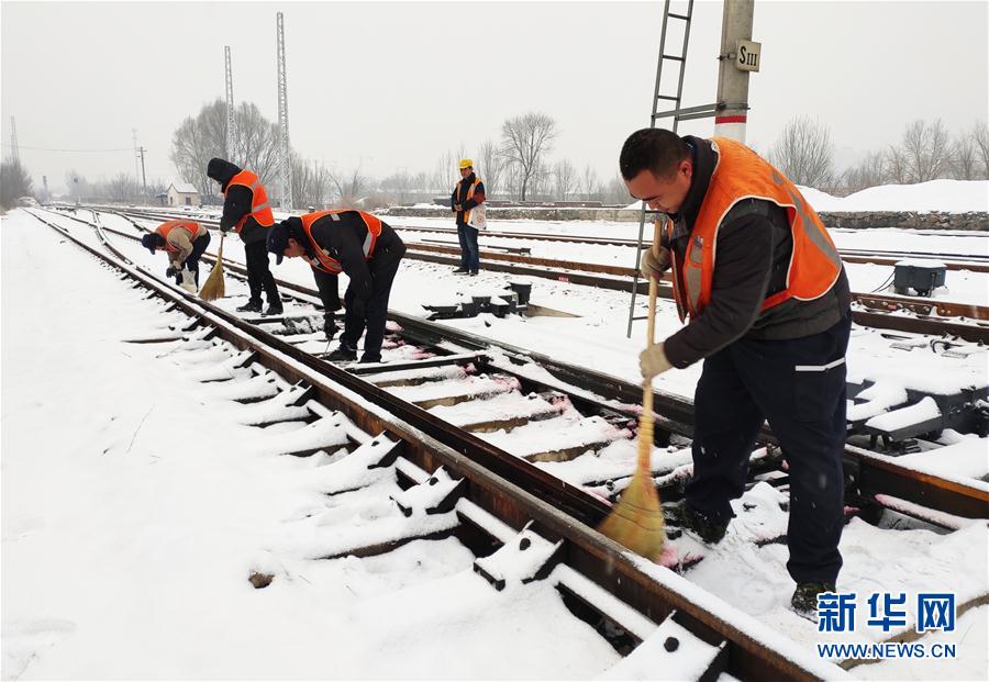 ���������1���ӱ��ZԴ����ѩ����ͨ