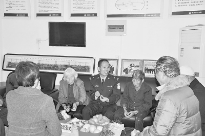 �p��(ji��)���� ����8�f(w��n)�񾯊^��(zh��n)�ڰ�������һ��