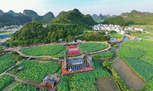 �����л���ý�����p�����l(xi��ng)�塱ϵ�л����ʽ�_��