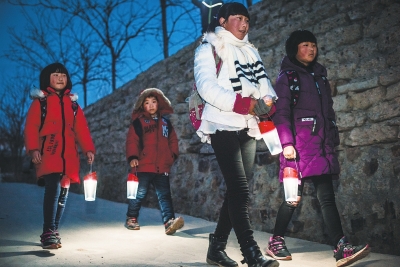 �όW·���й� ��ɽ���Sɽ�^(q��)�ĺ����ܾ�2000�K��