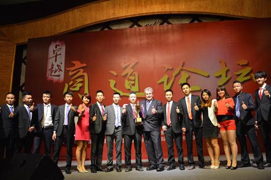 �f(shu��)��: �_�ܵ�ɭ�C�l(f��)�F(tu��n)�(du��)�N�۹�܊��(ji��ng)��