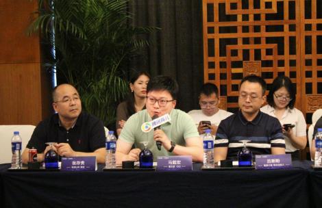 �vӍ�ǻ�����ͯ�����Rܲ�꣺����У�����Ӯa(ch��n)������(d��ng)