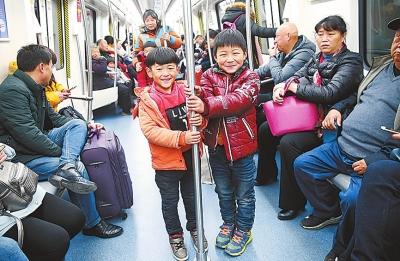 ���݌�ӭ���F���W(w��ng)�j(lu��)���r�� ��θ�׃��������