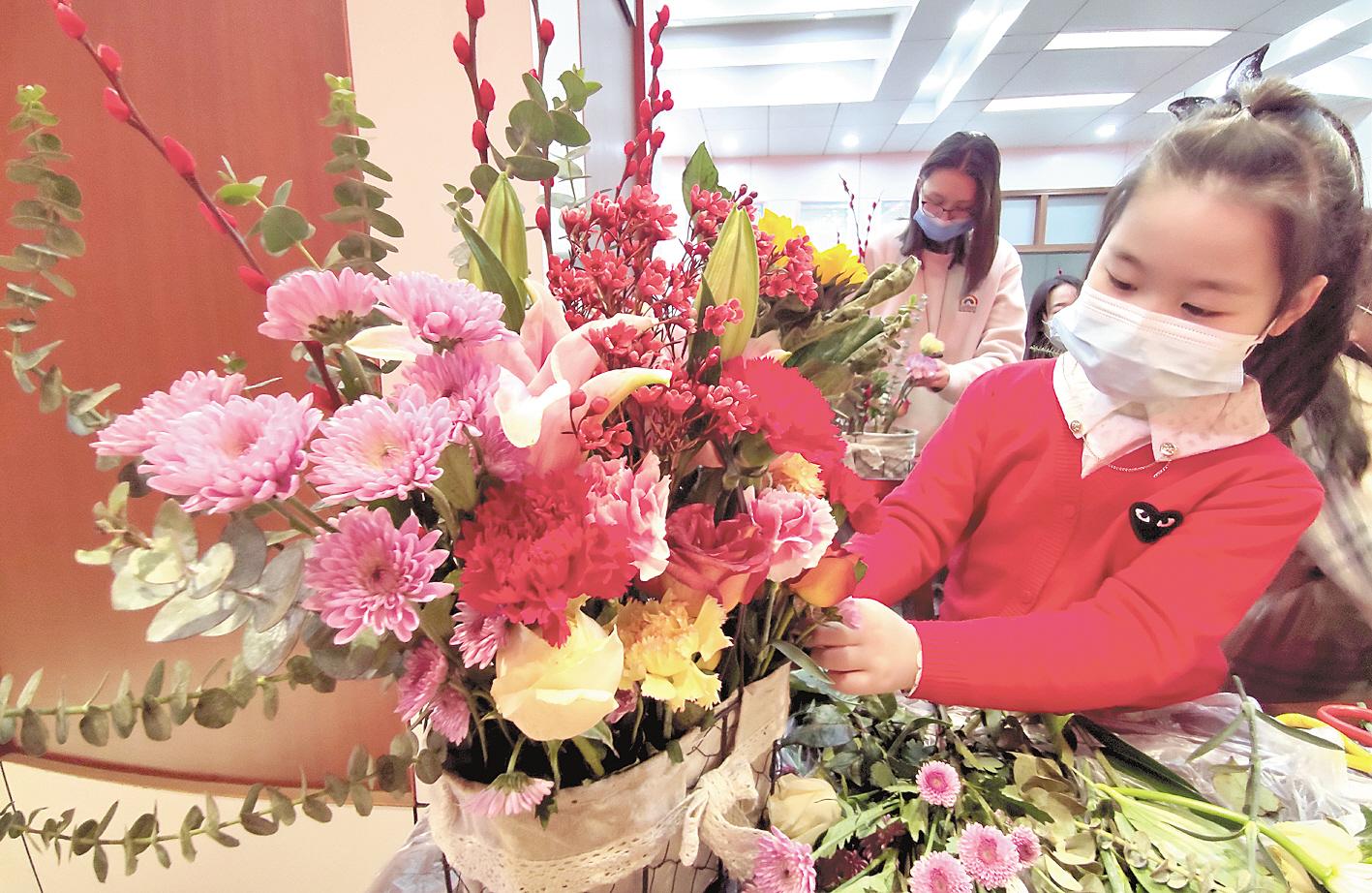 2��3�գ���h�н��h�^(q��)�ƼҶ���^(q��)��С������־Ը�ߵ�ָ��(d��o)����������Լ�ϲ�g��ӭ���{�����@�� ��ҕ��W(w��ng) ���L�� �z��