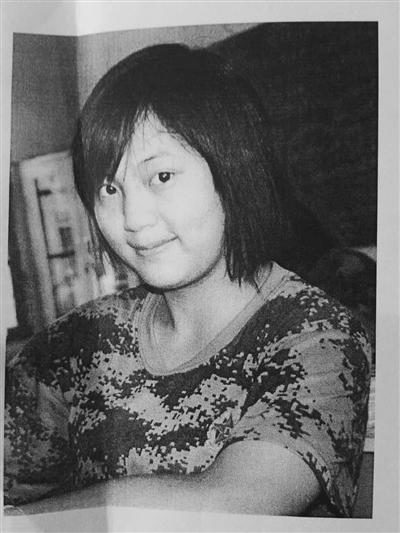 襄陽女生南陽找同學(xué)走失近兩年 家長盼其回家