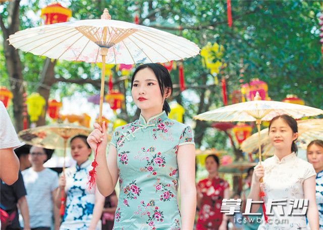 ���۹��(zh��n)�ĝh����׌�ο͸е����B(y��ng)�����L(zh��ng)ɳ���(b��o)ȫý�wӛ�� �u�� ���A �zӰ��(b��o)��