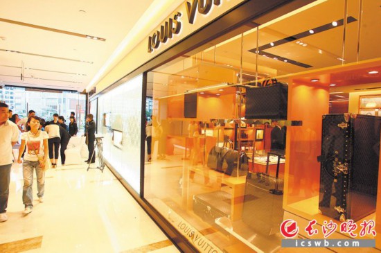 �����\�_�������Lɳ�׼Ҹ߶��̈�������(j��ng)�R����LV��30�������H피�Ʒ�������t���R�D�����Lɳ���ӛ�� ��w �z