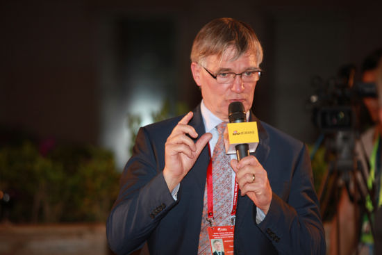 ����������Փ��2014�������4��8��-11���ں��ϲ����e�����ψD������ُ���F�����L����¡����_�±����ڡ�����΢��֮ҹ-���͍uҹԒ���l(f��)�ԡ�