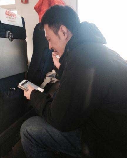 Ů�����(y��ng)���F�ό�(du��)С��һҊ(ji��n)��� �l(f��)΢������