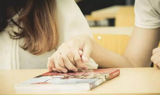 ��ô���ڴ�W��Մһ���Z�Z���ҵđِ�