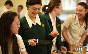 �㽭26�����x�Wِ��Ӗ(x��n)�(du��) �W(xu��)У�鸂(j��ng)ِ���Ϊ�(d��)����