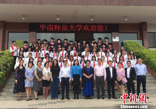 ������۽̡��A600��ؚ���W(xu��)�Ӹ�У�͘I(y��)��