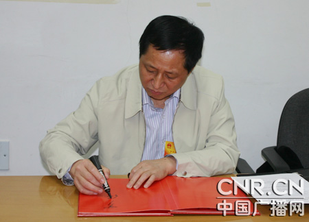 �_�d�L(zh��ng)��V�|�����}��