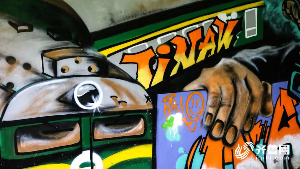 ��Ȫ����ɫ�ᵽ�غӃɰ� �����@�l���������ɞ��x���T�򿨵�