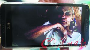 ���yӢ���ˎ����ҕ�_(t��i)ӛ�ߏ�(qi��ng)���M(j��n)����Ӽҿ����ϰ�r(sh��)���ҕ�_(t��i)ӛ���ĵ��ܹ��ɵ��R�^��