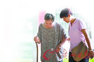 ��Ů���v�������yӢ���˳��T�߄�(d��ng)��