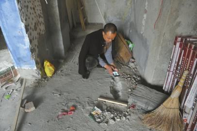 �·��õ����������Ǽ��_�ĵ��������b�ޕr(sh��)�s�l(f��)�F(xi��n)���͏d�ذ�����䓽�����g�P�ҵ���ߵͲ��_(d��)4.5�������@�ӵ������������ɶ����¶��^(q��)���S�ֵ���������������ˡ���(j��ng)���P(gu��n)���T�z�y���͏d�ذ���䓽�����������Ͻ���Ҏ(gu��)���������������ҵ��_�l(f��)��Ҫ���r��9�fԪ�����_�l(f��)��ֻ��(y��ng)�ѿ͏d��ƽ�ĵط��ƽ���������Ĳ�Ӱ�ʹ�á���