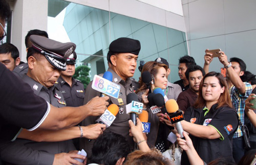 ����һ��W(xu��)2����ʿ��(j��)�v�����ڞ�W(xu��)���M(j��n)��Փ�Ŀ�ԇ�r(sh��)����ͬУ��һ����ʿ��(j��)�v���_��������