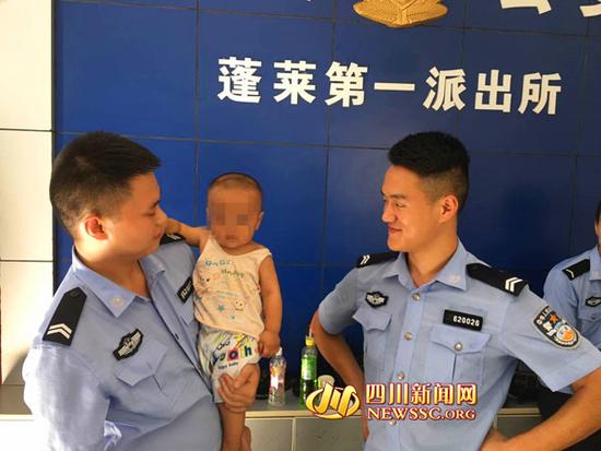 һ�q��ͯ������KTV��(n��i)������(li��n)�ό��Ҽ���