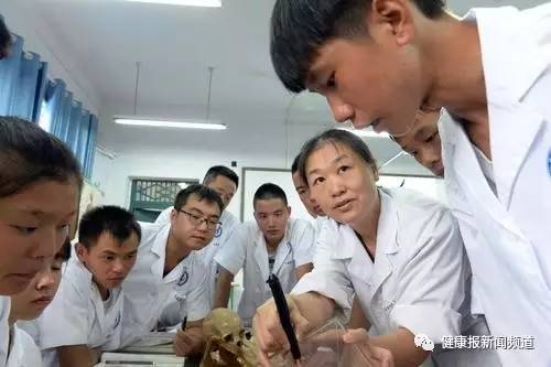 ���ذ���ȥ���t(y��)�Ĺ��Կ�����ЩӲ���^�����������c��R��