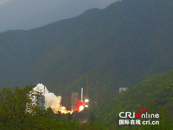 �Ї�(gu��)�ɹ��l(f��)�䡰����(j��)����·��������(sh��)�`ʮ��̖(h��o)�l(w��i)��