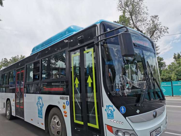 ��(x��)��ϯ�w����ʲ�P�ˣ��@���c���z�I֮·�����о���