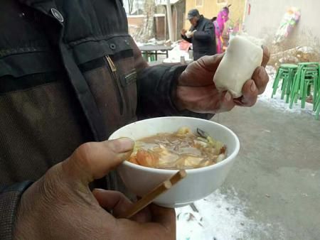 һ���һ��(g��)�z�^�İ��º�(ji��n)��(ji��n)�Ά���