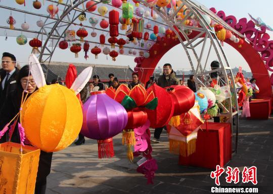 ����С�W(xu��)�������ǉ��衰���Ļ������Y�����؃�ͯ